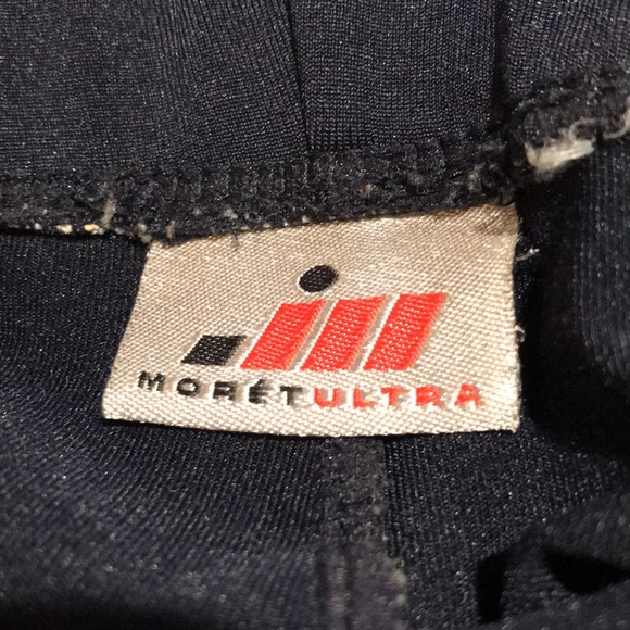 Moret Ultra Capri Leggings - Picture 4 of 5